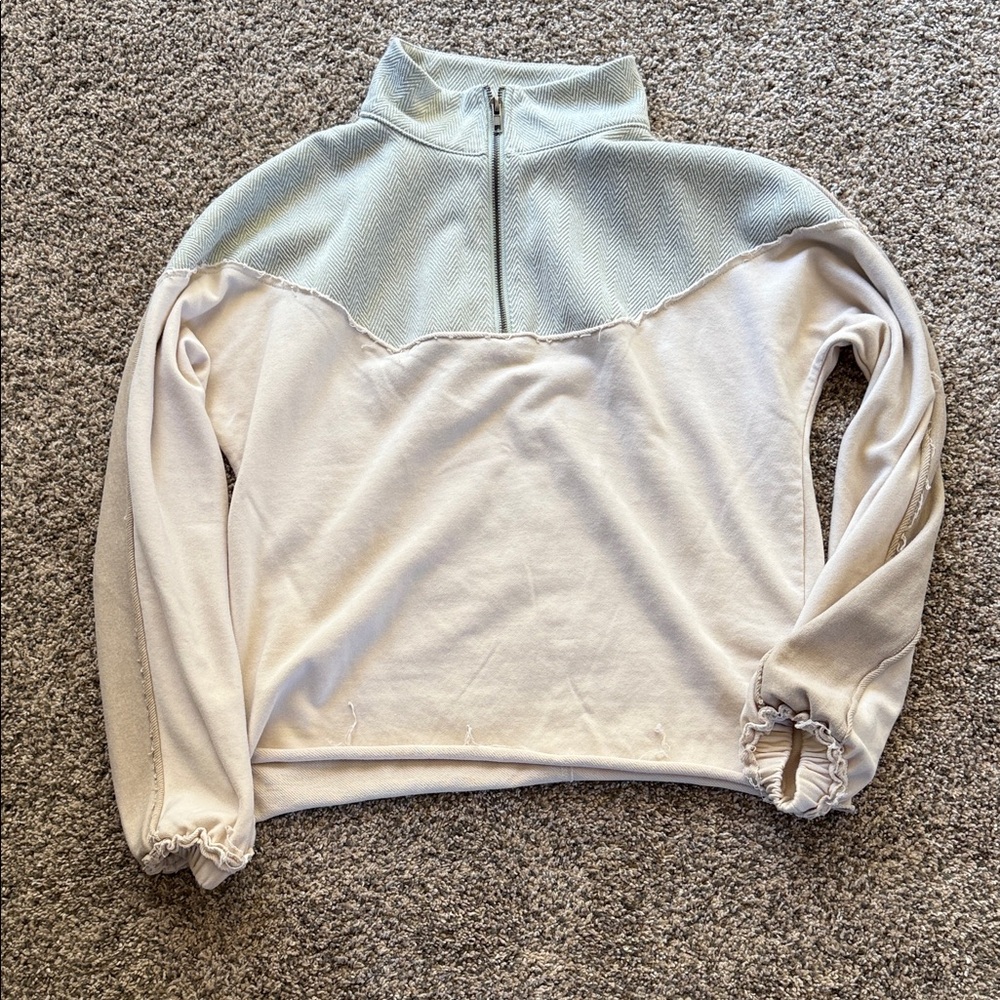 Hem & Thread Gray and Cream Quarter-Zip Sweatshirt